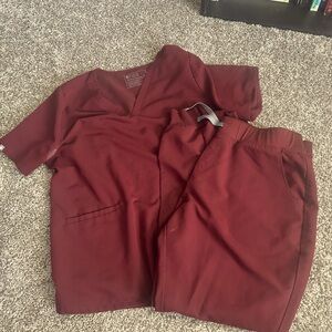 Figs set Maroon color size 2XL top and bottom